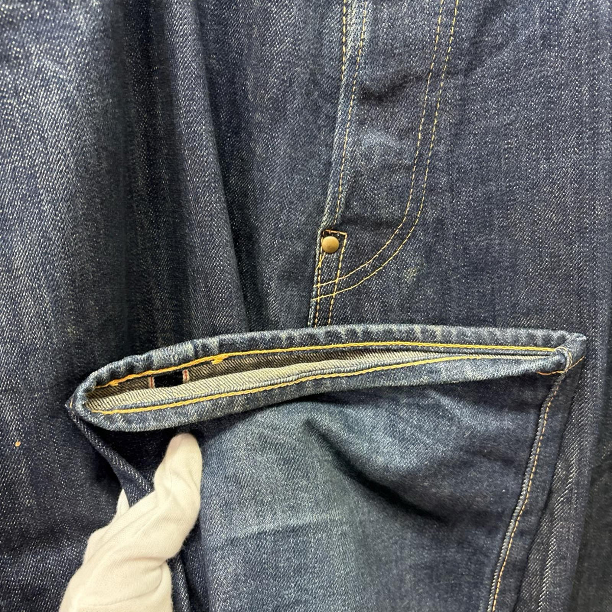 デニムパンツ 塩谷ﾌﾞﾗｻﾞｰｽﾞ ﾋﾞｯｸﾞｶﾓﾒ×家紋 ﾃﾞﾆﾑﾊﾟﾝﾂ (W34) 34 ネイビー