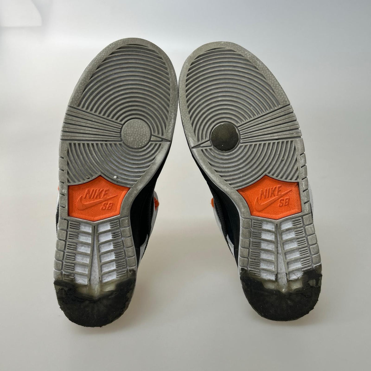 スニーカー TIGHTBOOTH Nike SB Dunk Low Pro QS 26.5 26.5cm (US8 1/2 UK8 EU43)