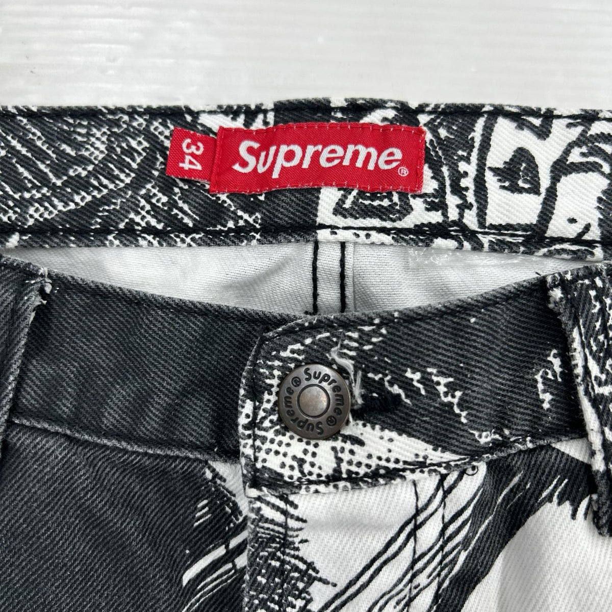 デニムパンツ ｘThe Crow Regular Jean 34