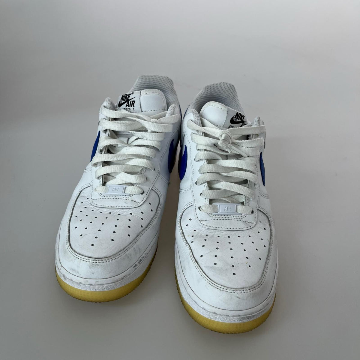 スニーカー AIR FORCE 1 NIKE BY YOU ﾎﾜｲﾄ ﾌﾞﾙｰ27.5cm 27.5cm (US9 1/2 UK9 EU45) ホワイト