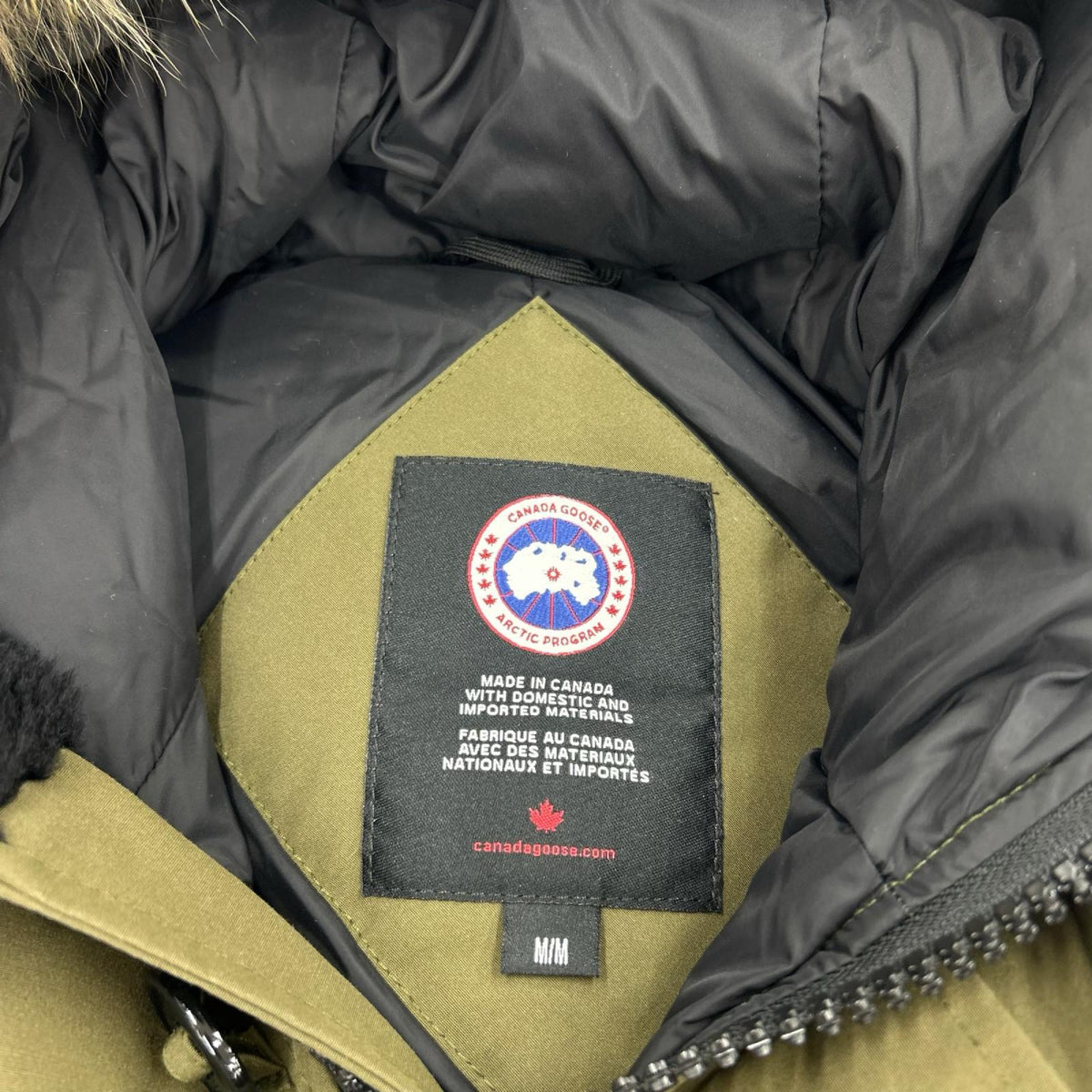 ダウンジャケット CANADA GOOSE ダウンジャケット M カーキ
