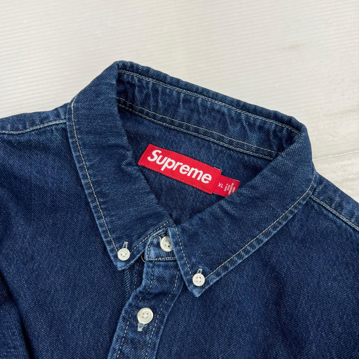 長袖シャツ Small Box Denim Shirt ネイビー
