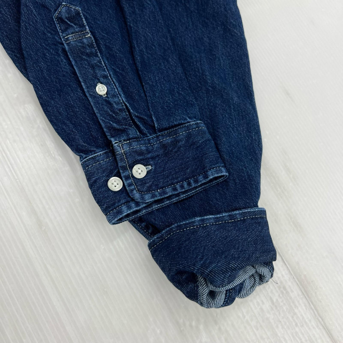 長袖シャツ Small Box Denim Shirt ネイビー