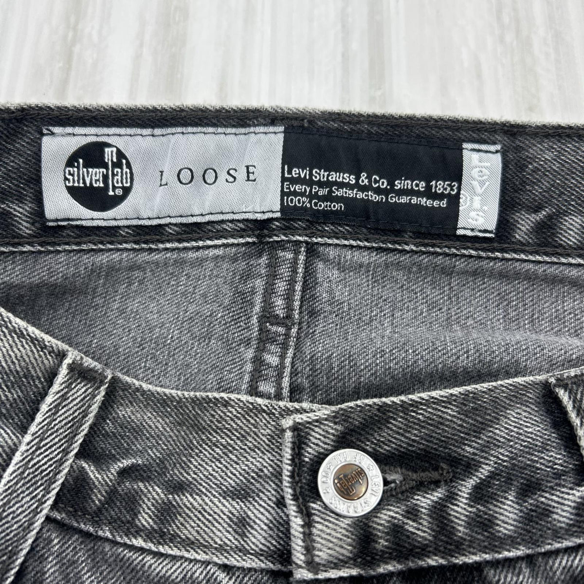 デニムパンツ Silver Tab LOOSE ﾌﾞﾗｯｸﾃﾞﾆﾑ 32 ブラック