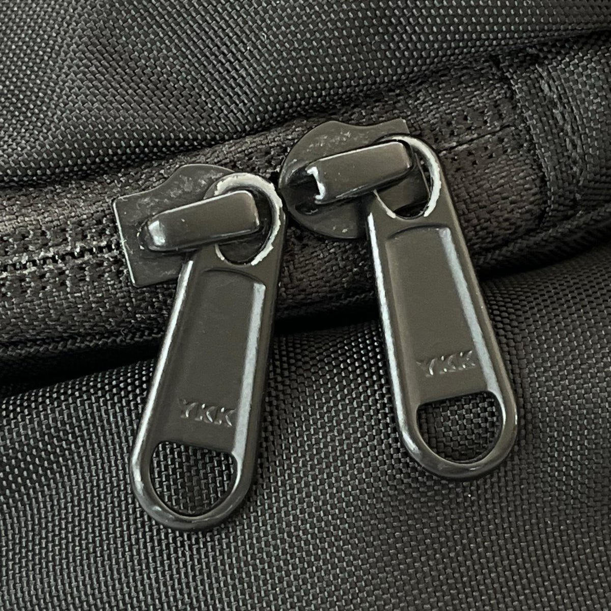 リュック・デイパック M daypack ブラック