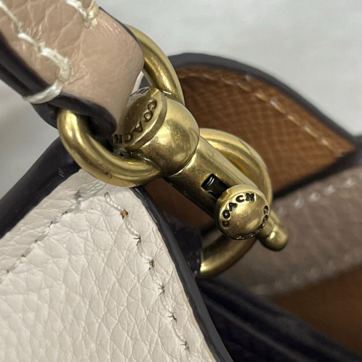COACH/CR676/ｳｲﾛｳ/ｼｮﾙﾀﾞｰﾊﾞｯｸﾞ
