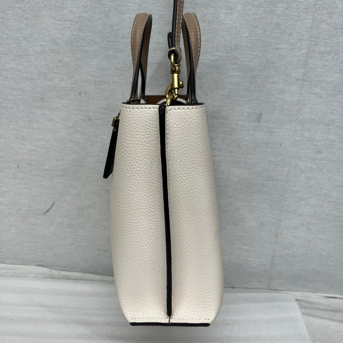 COACH/CR676/ｳｲﾛｳ/ｼｮﾙﾀﾞｰﾊﾞｯｸﾞ