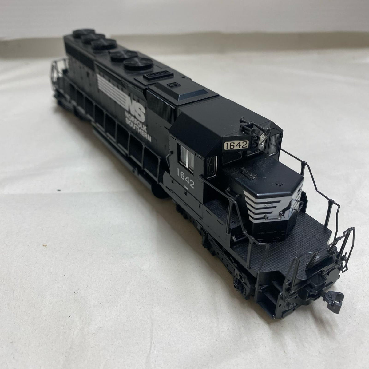 KATOEMD SD40-2 1642Norfolk Southern 鉄道模型車両