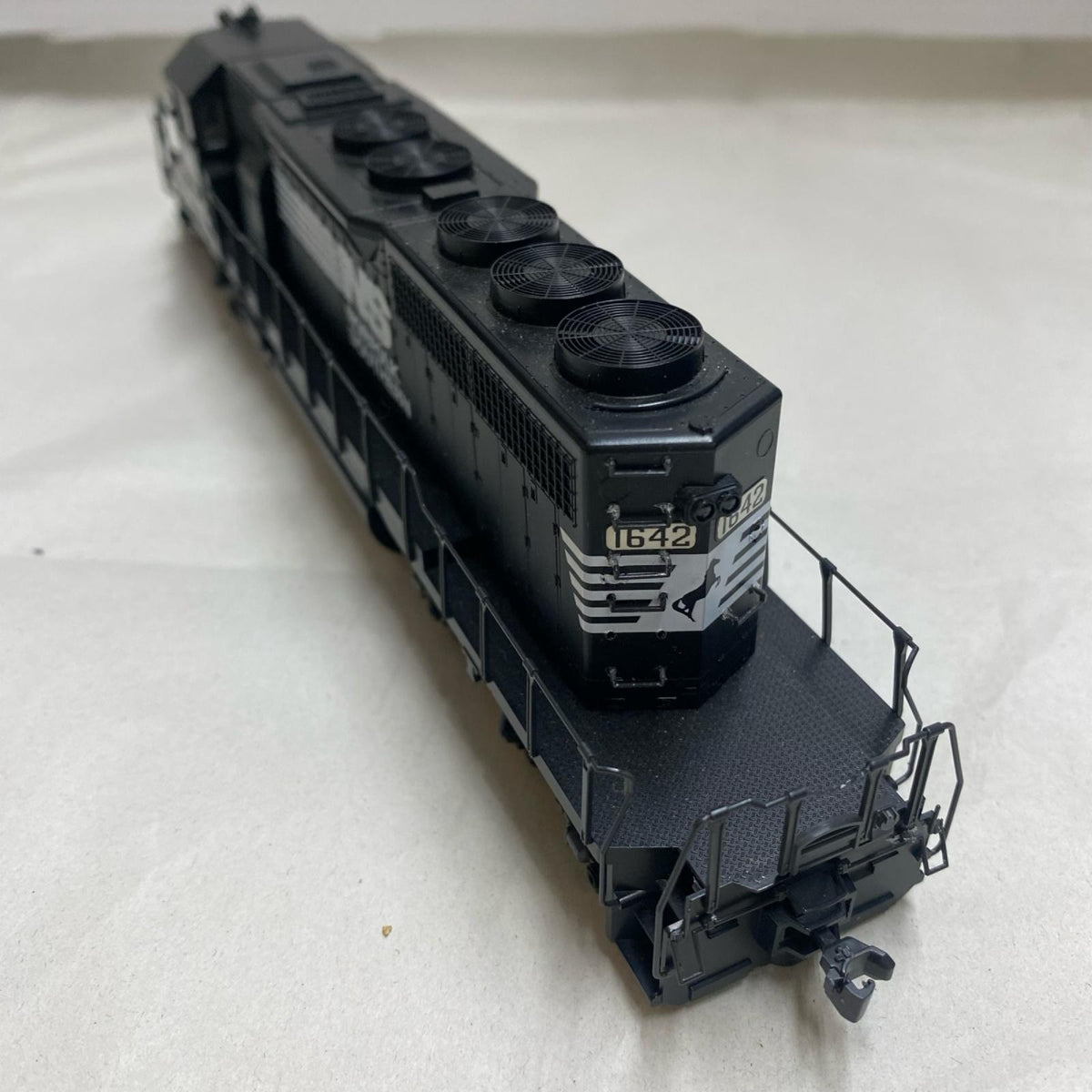 KATOEMD SD40-2 1642Norfolk Southern 鉄道模型車両
