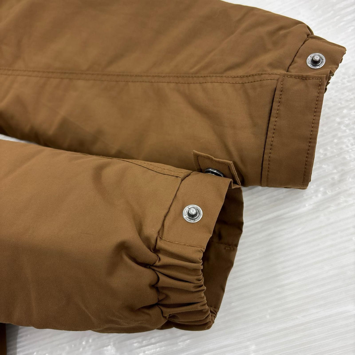 ジャケット ISTHMUS JACKET 茶（M) M ブラウン