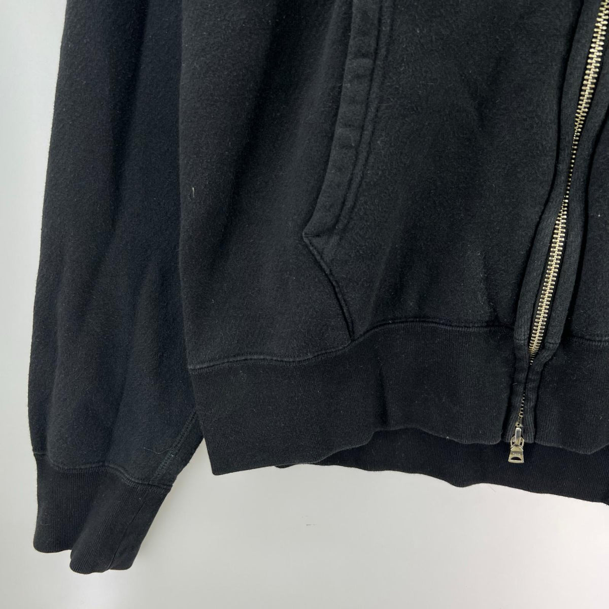 パーカー ﾜﾝﾎﾟｲﾝﾄﾛｺﾞ ｼﾞｯﾌﾟﾊﾟｰｶｰ 黒 (L) L ブラック