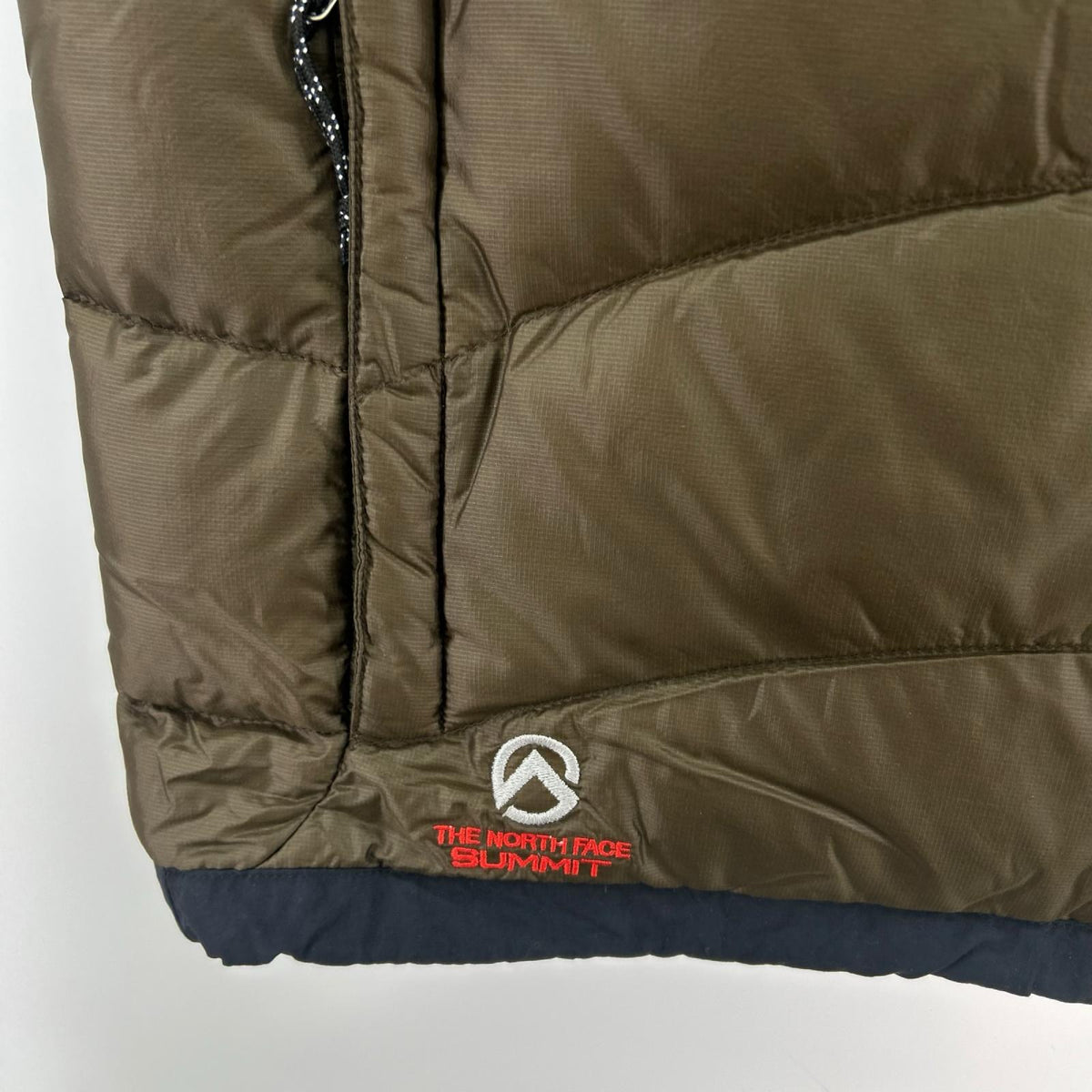 ダウンベスト THE NORTH FACE SUMMIT SERIES Aconcagua Vest ND13300 茶 (M) M ブラウン