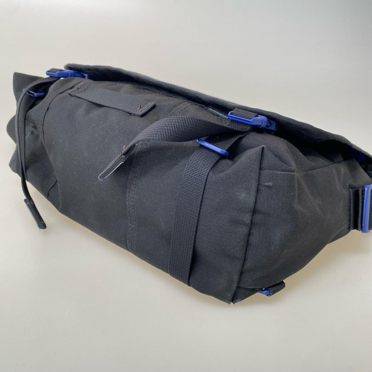 ショルダーバッグ Classic Messenger Bag BLK ブラック