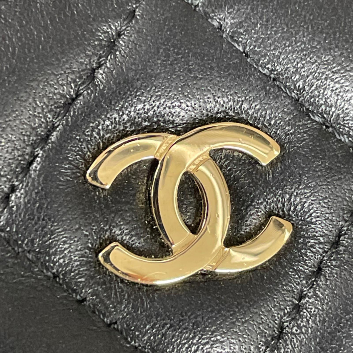 CHANEL マトラッセ　チェーンウォレット