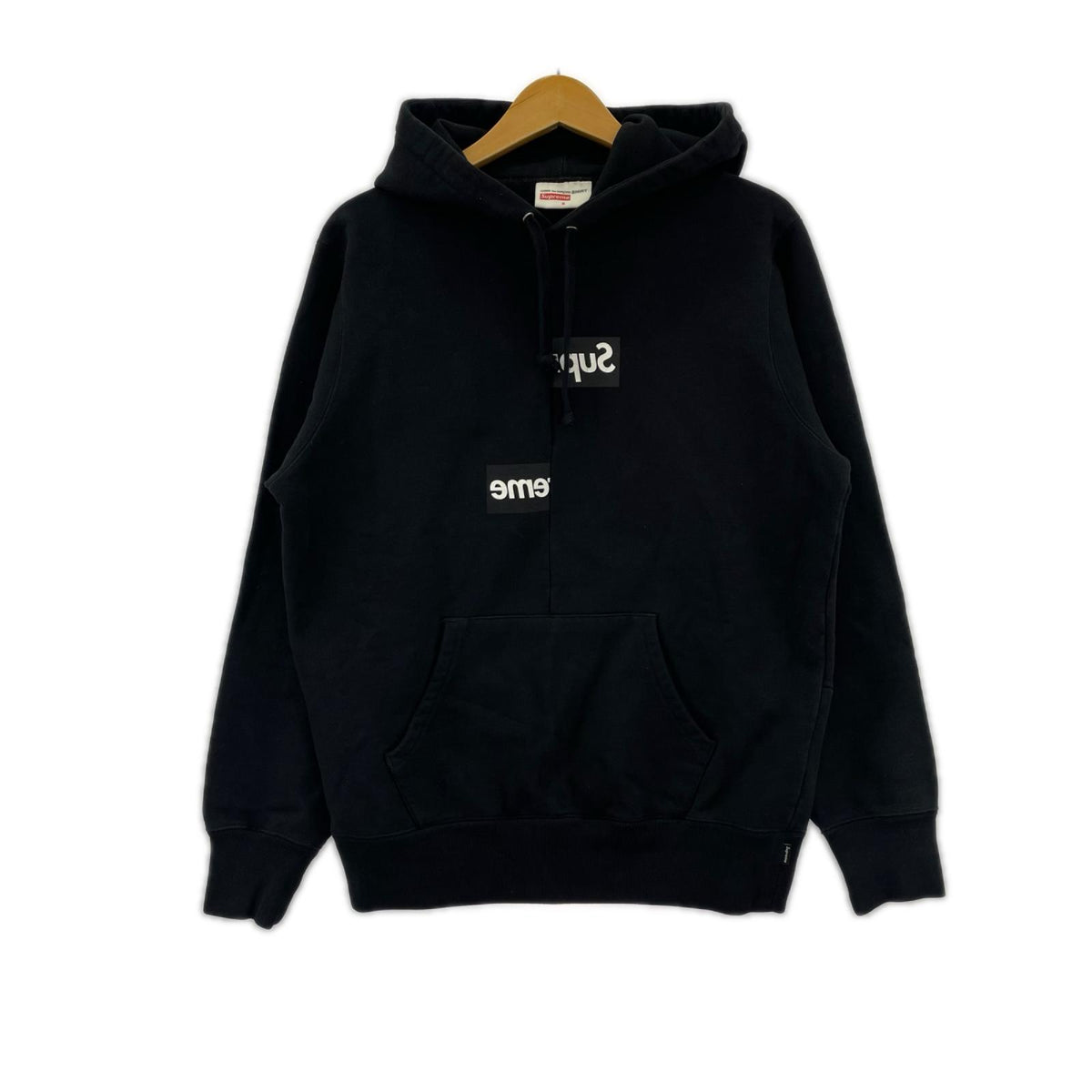 パーカー ×comme des garcons shirts ｽﾌﾟﾘｯﾄﾛｺﾞ S S ブラック