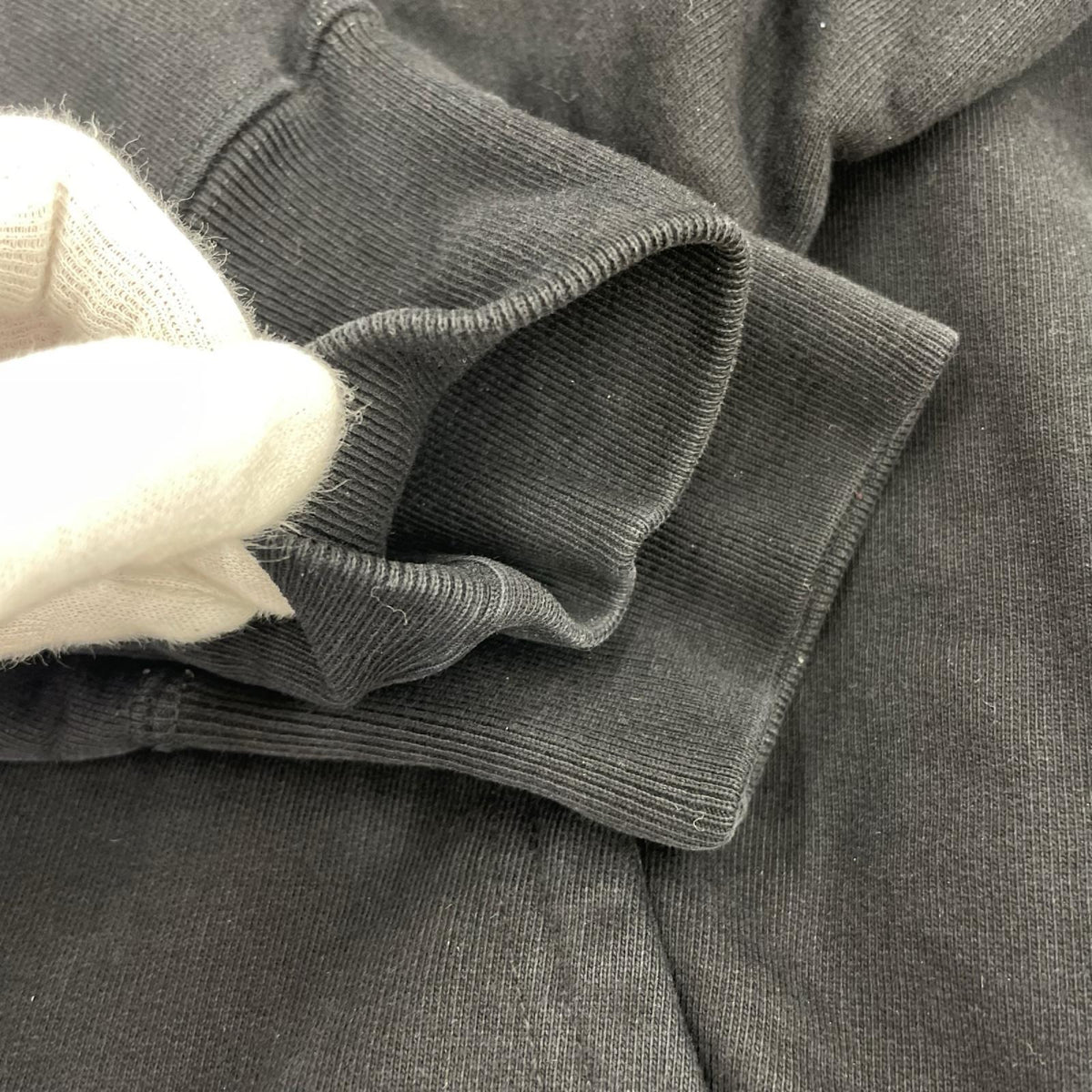 パーカー ×comme des garcons shirts ｽﾌﾟﾘｯﾄﾛｺﾞ S S ブラック