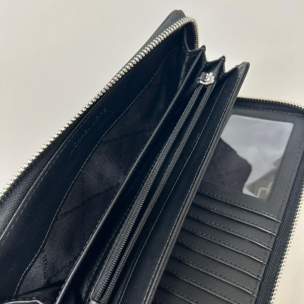 長財布 JET SET TRAVEL ﾌﾞﾗｯｸ ブラック