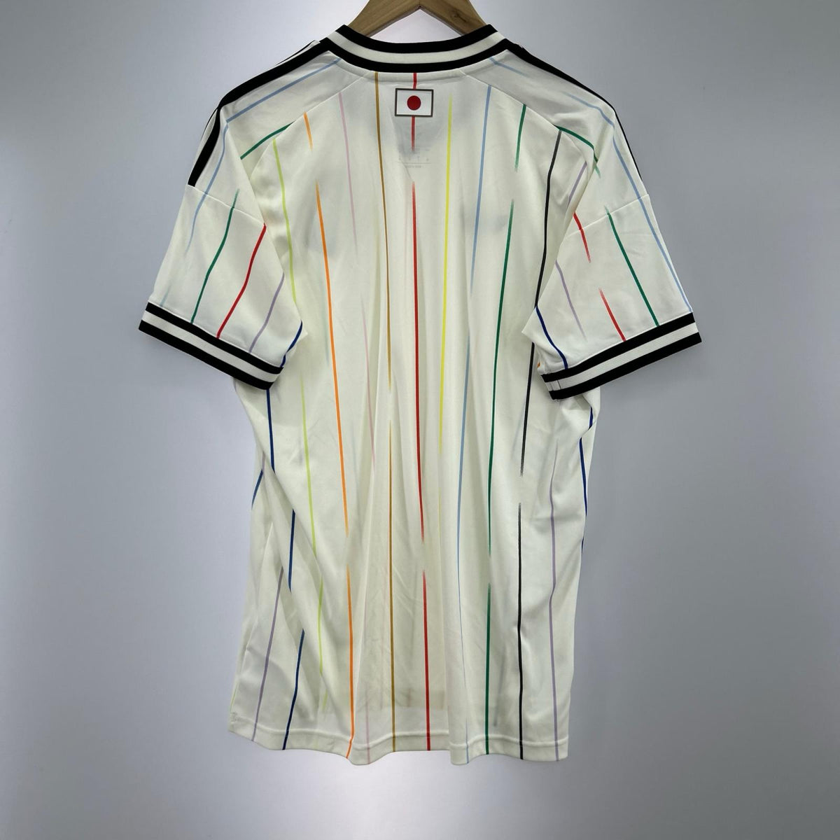 半袖Ｔシャツ ｻｯｶｰ日本代表 ｱｳｪｲﾕﾆﾌｫｰﾑ （M） ホワイト