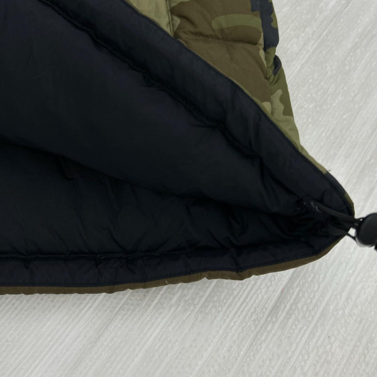 ダウンジャケット Novelty Nuptse Jacket 迷彩 (L) L グリーン