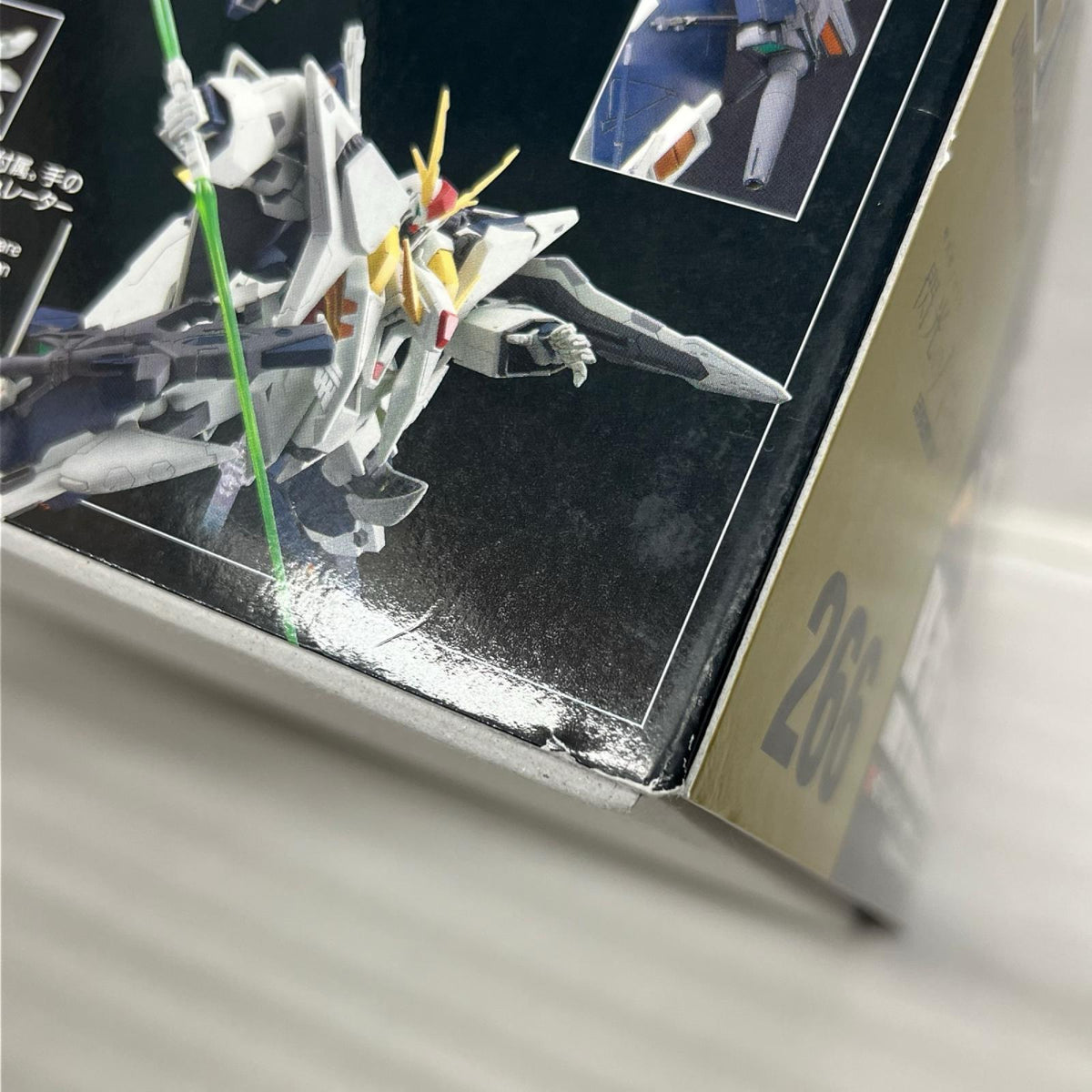 HG 1/144 Ξガンダム 機動戦士ガンダム　閃光のハサウェイ　キルキーの魔女 BANDAI ガンプラ