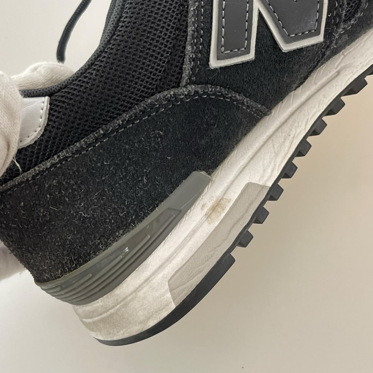 スニーカー CUSHIONING BLK 27 27cm (US9 UK8 1/2 EU44) ブラック