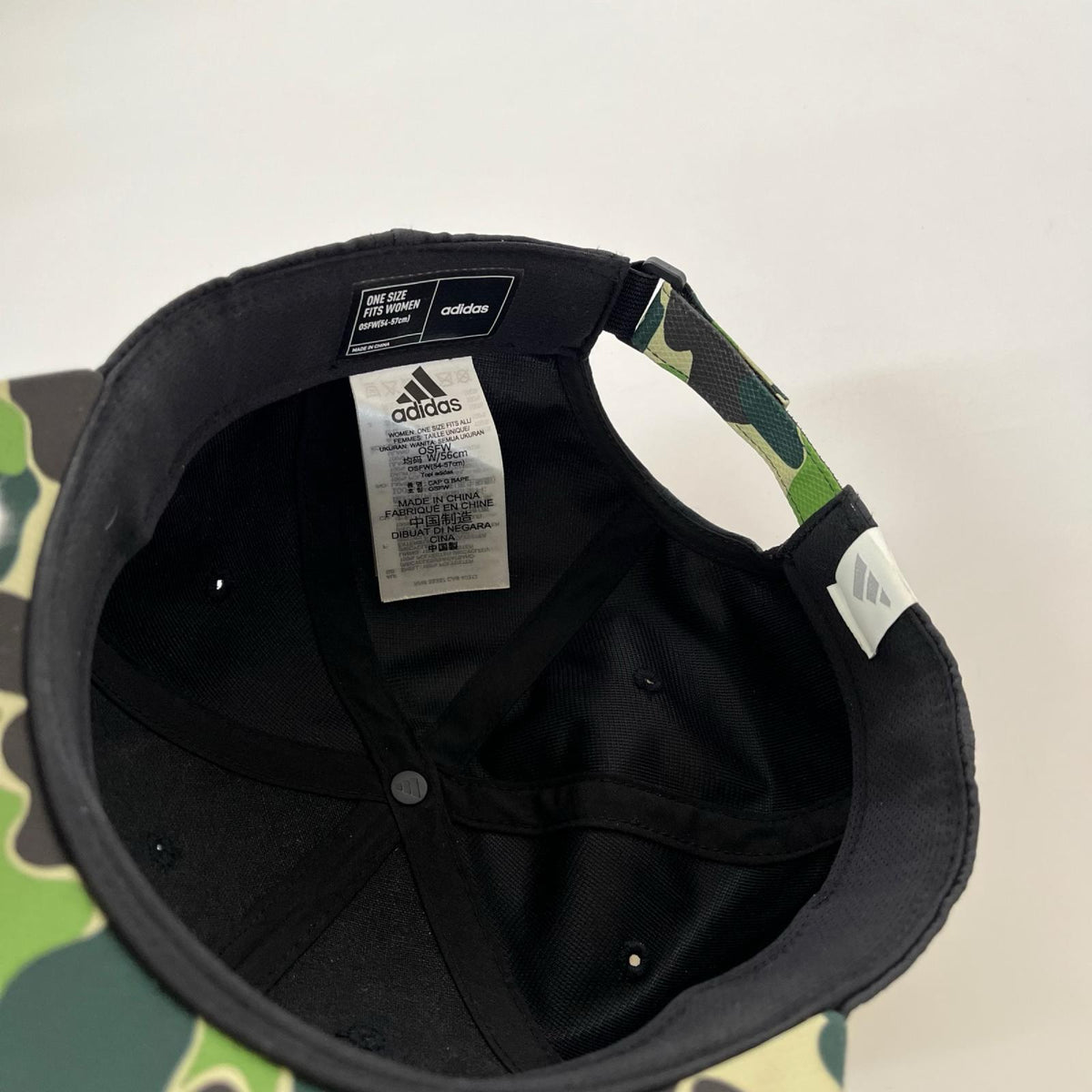 キャップ × A BATHING APE ﾌﾞﾗｯｸ 迷彩 ブラック