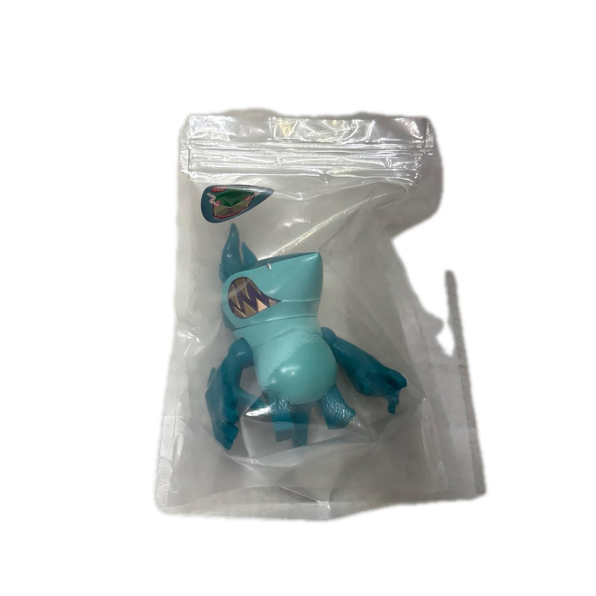 TOUMART raging shark その他小物