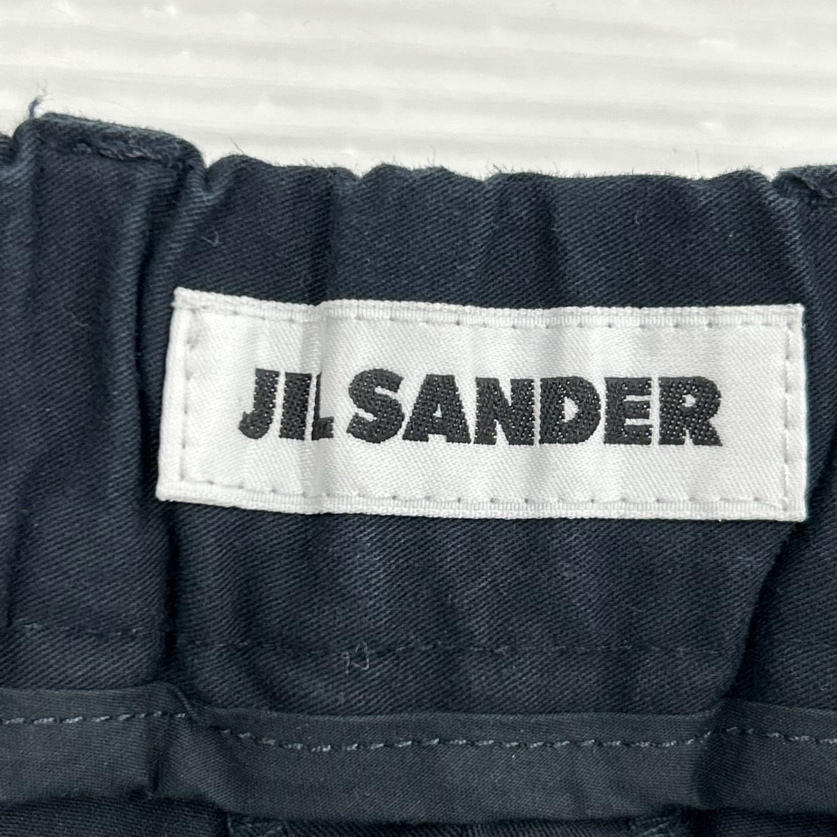 パンツ JIL SANDER 25SS ｺｯﾄﾝﾃｰﾊﾟｰﾄﾞｽﾗｯｸｽ 48 ﾈｲﾋﾞｰ J21KA0011 J45286 48 ネイビー