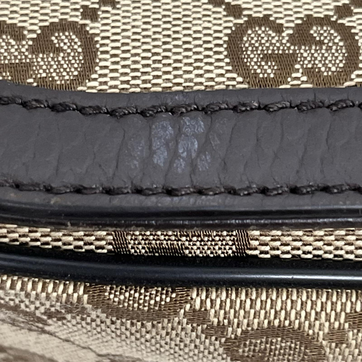 GUCCI/GGｷｬﾝﾊﾞｽ/449171/ｼｮﾙﾀﾞｰﾊﾞｯｸﾞ