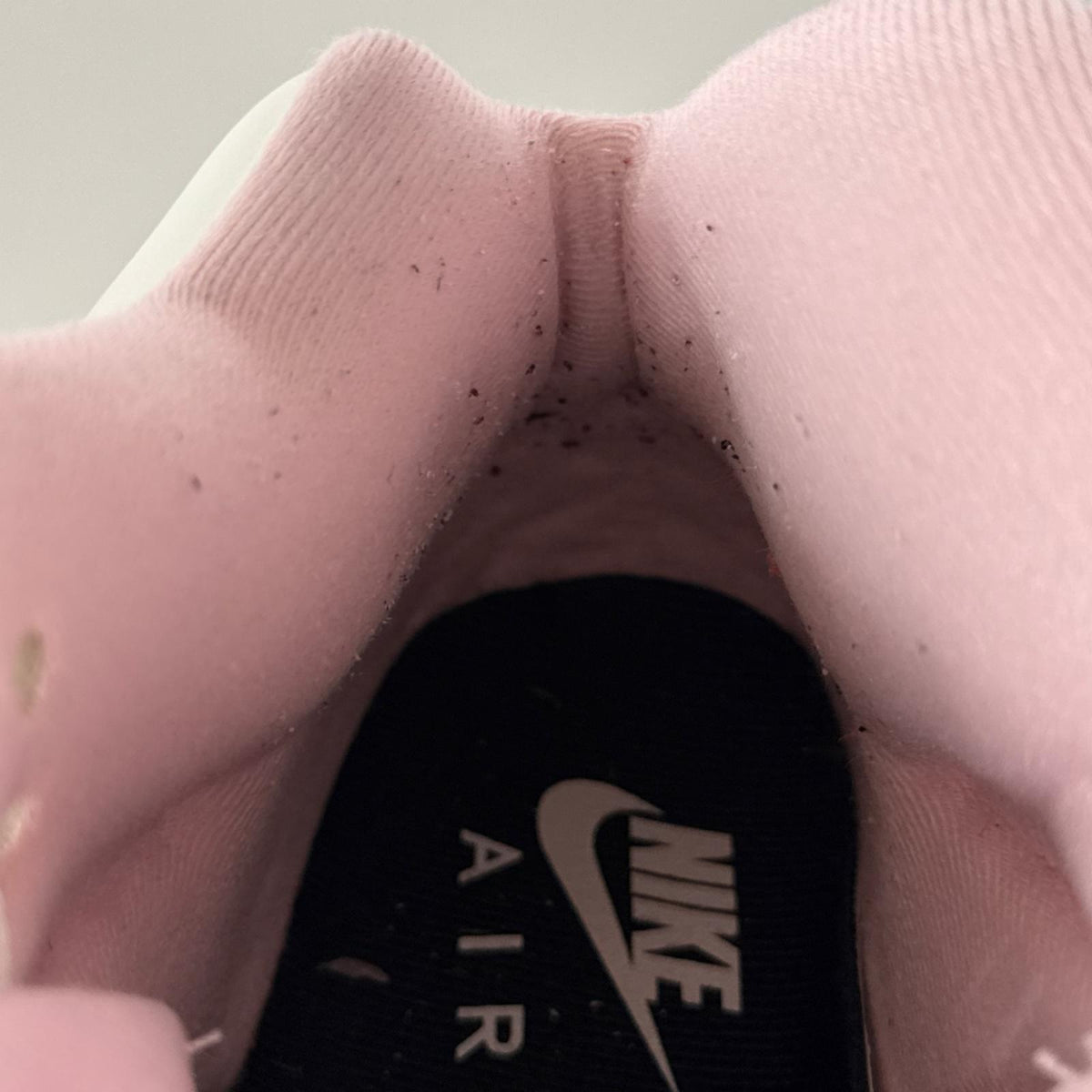 スニーカー AIR JORDAN 5 RETRO Medium Soft Pink 27.5cm (US9 1/2 UK9 EU45)