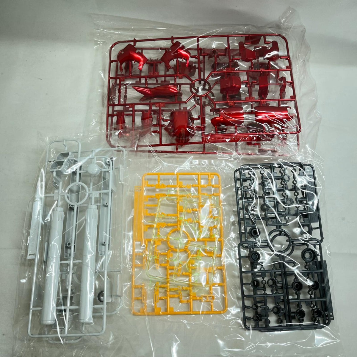 MSN-06S シナンジュ Ver.ka. チタニウムフィニッシュ ユニコーンガンダム BANDAI ガンプラ