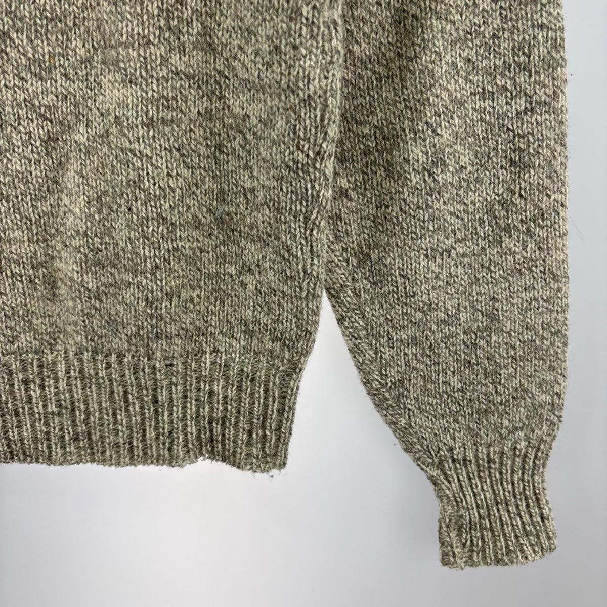 ニット 80-90s 黒ﾀｸﾞ ｳｰﾙ混ｾｰﾀｰ USA製 GRY (S) S ベージュ