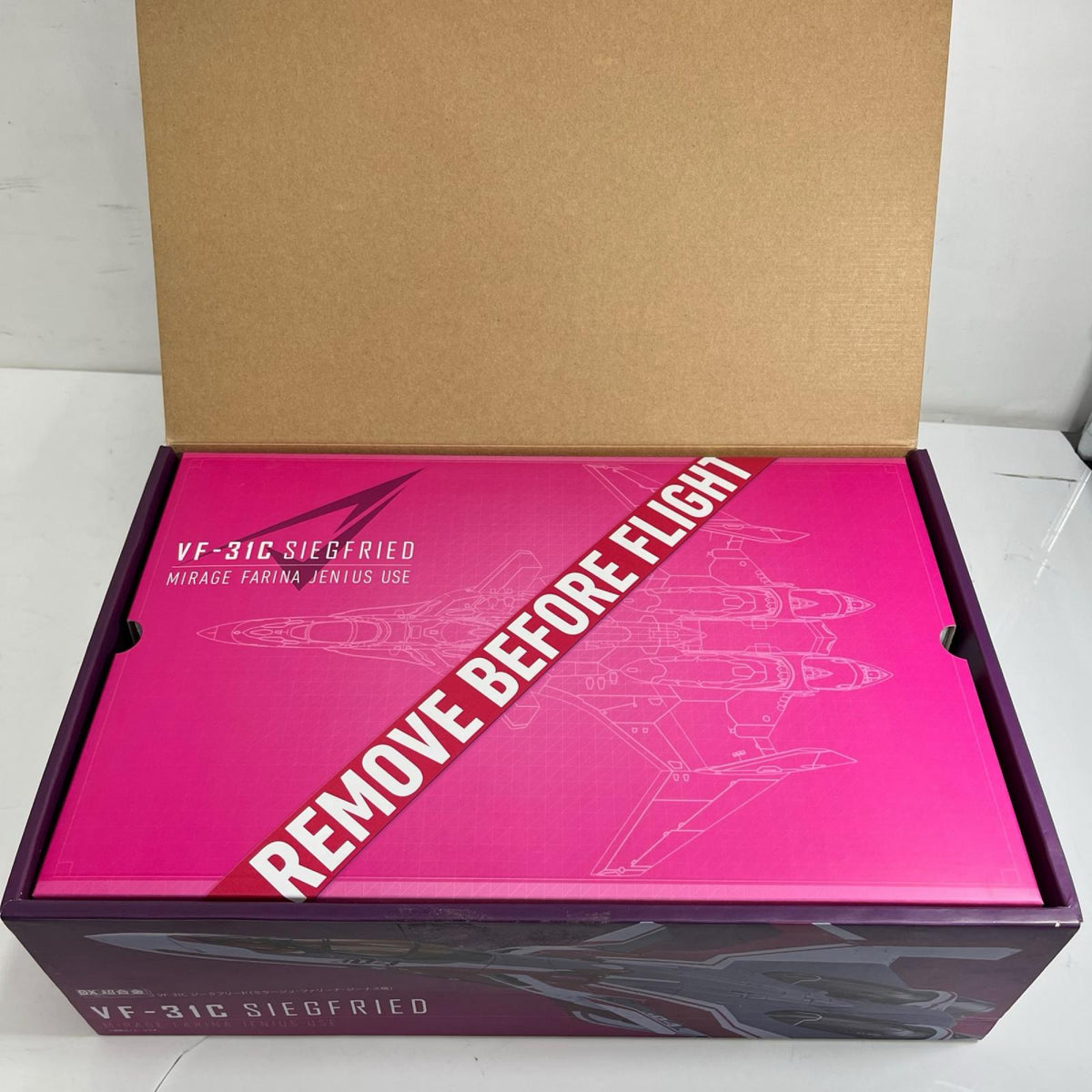 マクロス DX超合金 VF-31C ジークフリード(ミラージュ・ファリーナ マクロス 株式会社　BANDAI フィギュア/グッズ