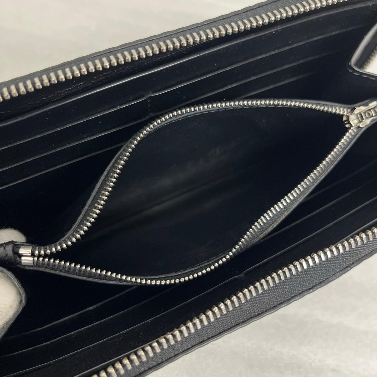 LOEWE/ジップアラウンドウォレット/長財布