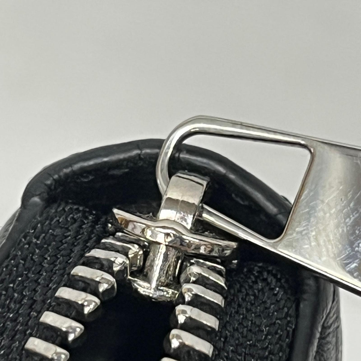 LOEWE/ジップアラウンドウォレット/長財布