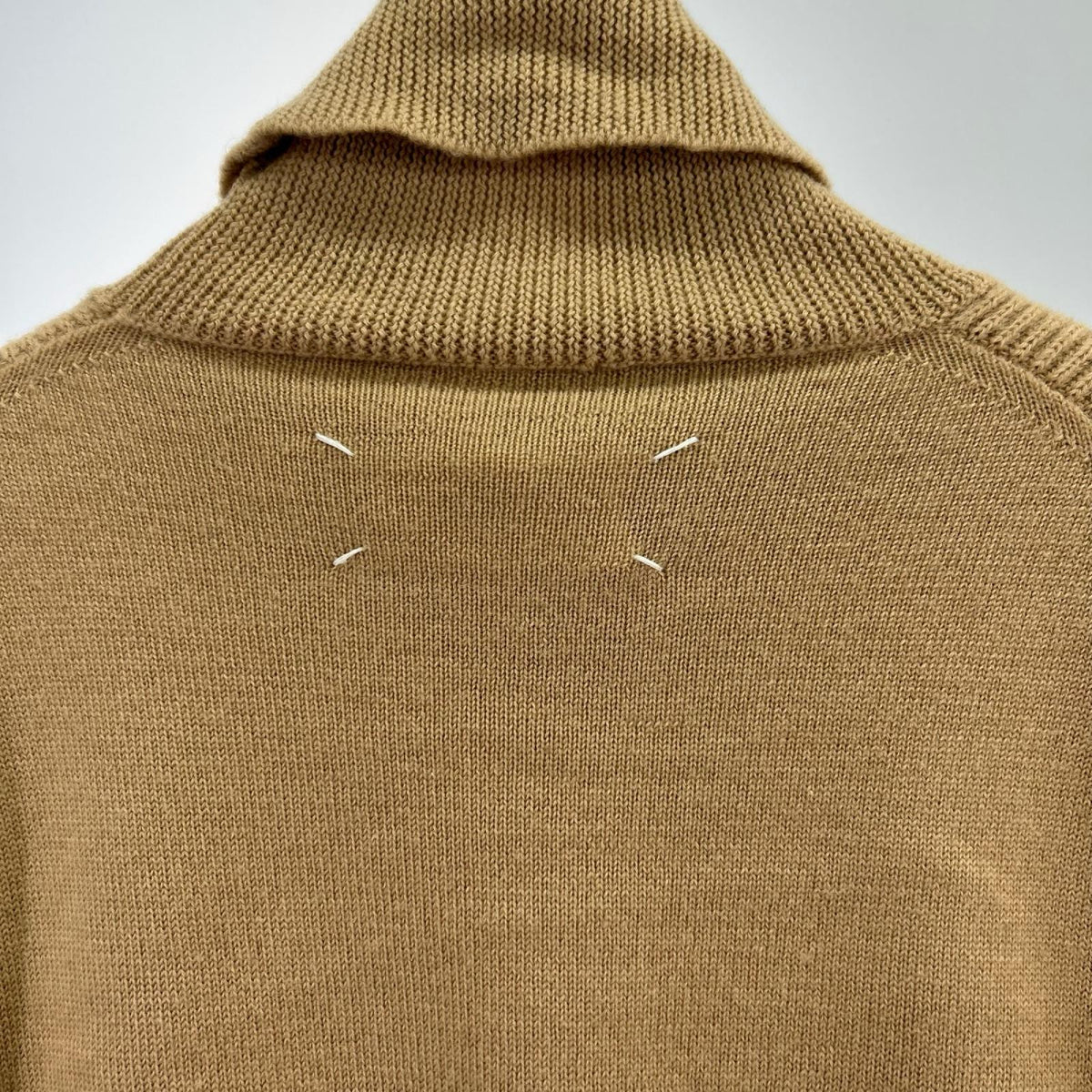 ニット 13AW ﾀｰﾄﾙﾈｯｸ ﾍﾞｰｼﾞｭ (M) M ベージュ