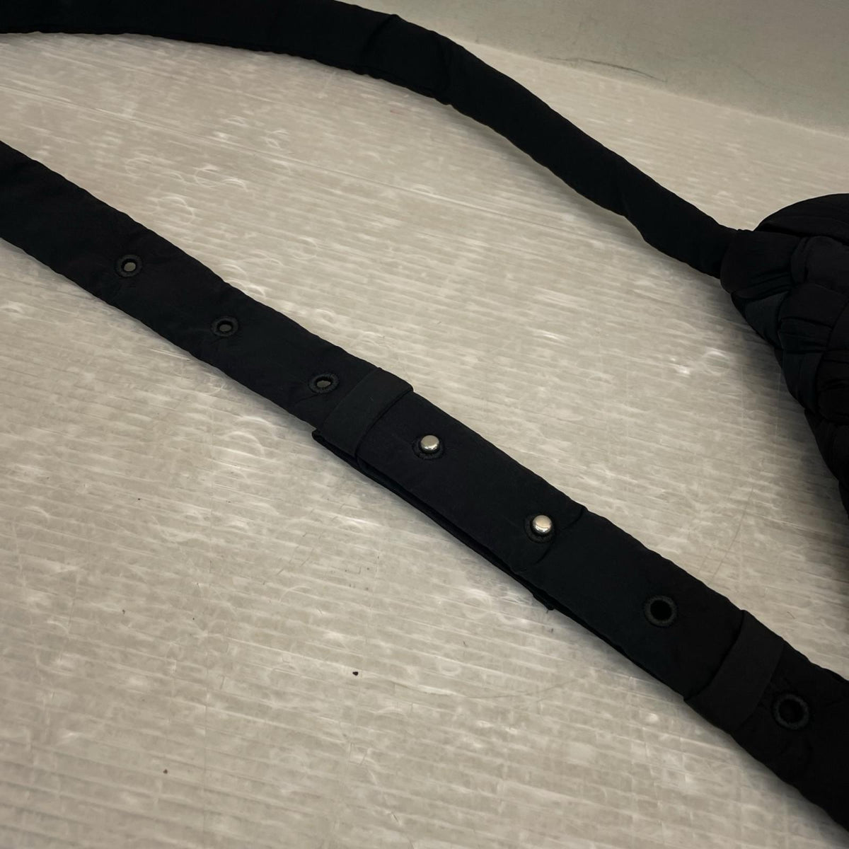Bottega Veneta ｽﾓｰﾙﾗﾝﾌﾟﾙ ﾒｯｾﾝｼﾞｬｰﾊﾞｯｸﾞ