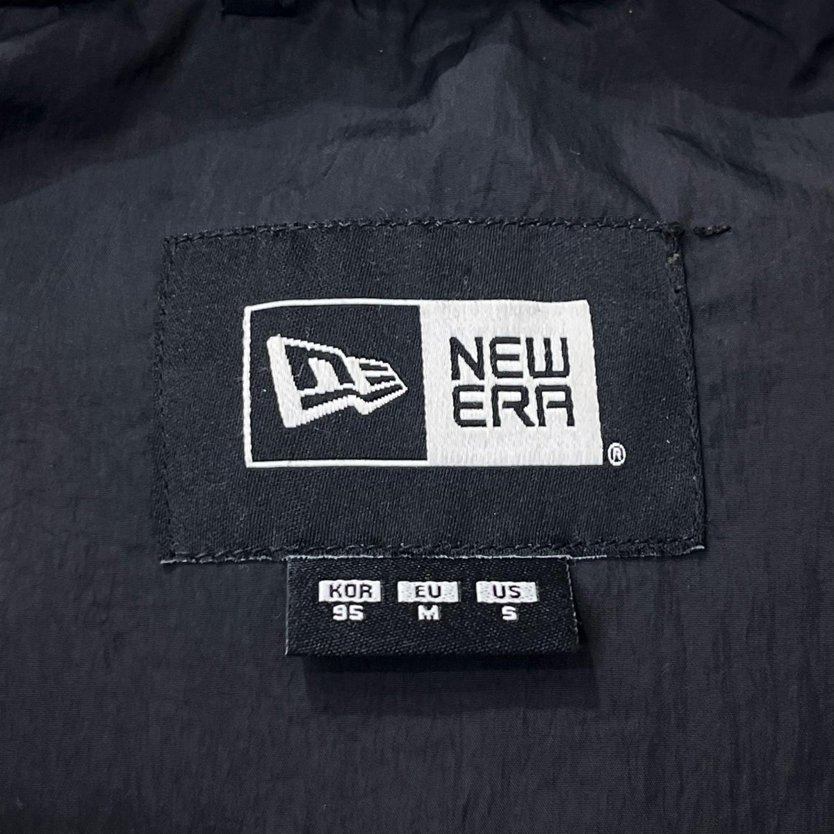 ダウンジャケット NEW ERA Originators Featherless down sizeM ﾌﾞﾗｯｸ ブラック
