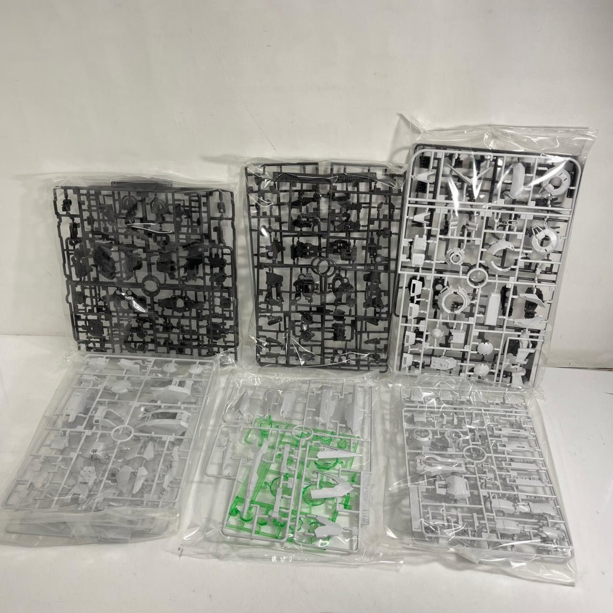 1/60 PG GN-001 ガンダムエクシア LIGHTING MODEL ガンダムエクシア バンダイ ガンプラ