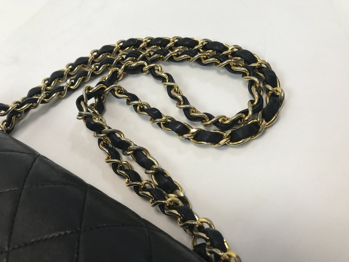 CHANEL マトラッセ25 Wフラップチェーン ラムスキン