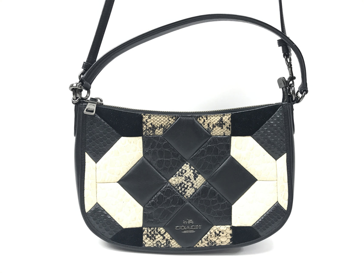 COACH/型押しバッグ