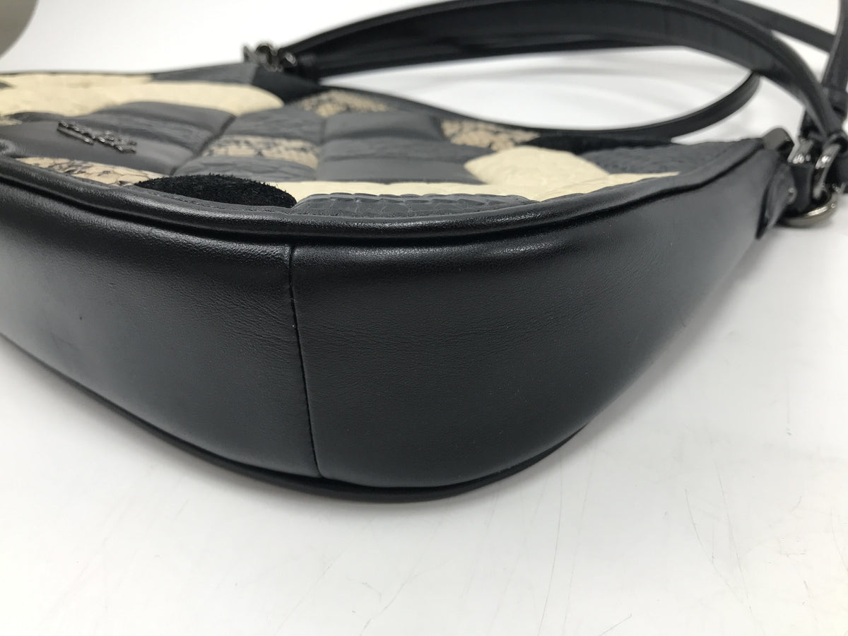 COACH/型押しバッグ