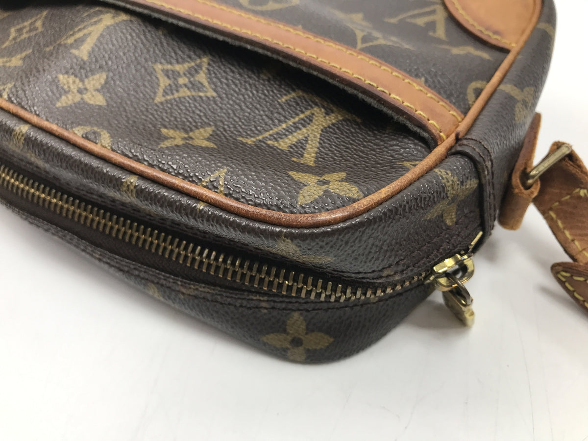 LV/ﾄﾛｶﾃﾞﾛ24/ﾓﾉｸﾞﾗﾑ M51276