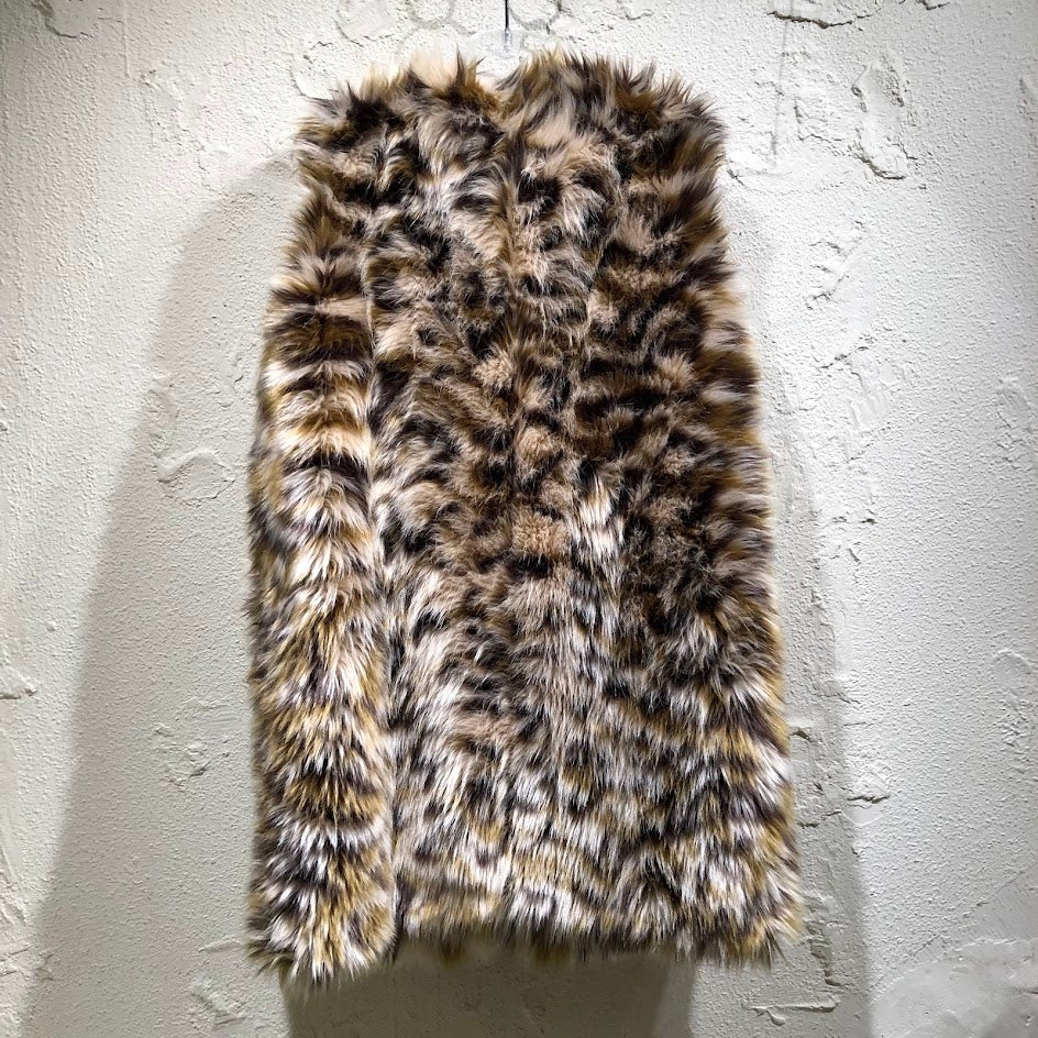 長袖シャツ FAKE FUR LEOPARD PRINT VEST 36