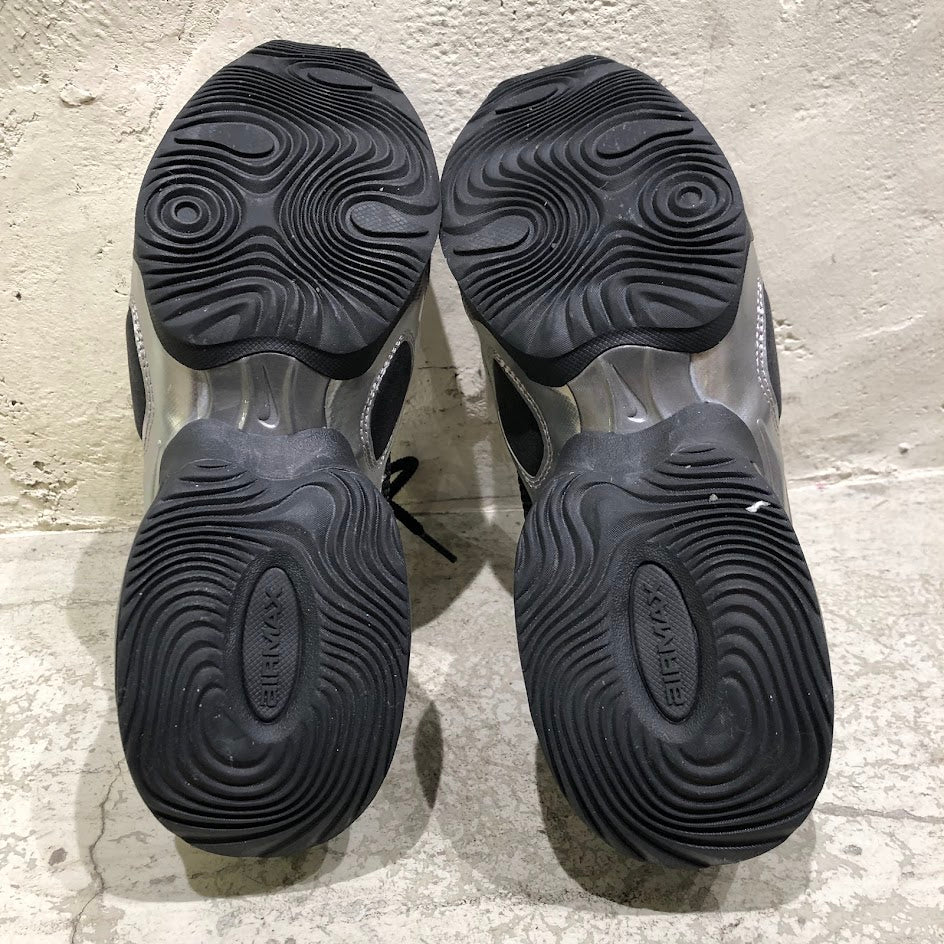 スニーカー AIR MAX MUSE 23.5