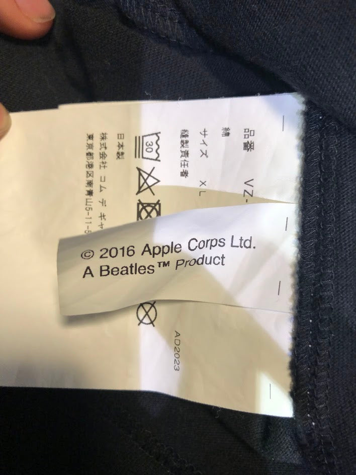 半袖Ｔシャツ THE BEATLES COMME des GARCONS TITLE Tシャツ LL ブラック
