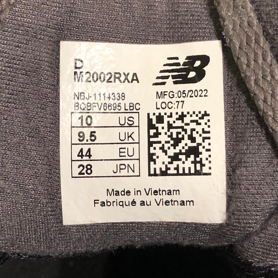 スニーカー M2002RXA MAGNET GRAY 28.0 28 グレー