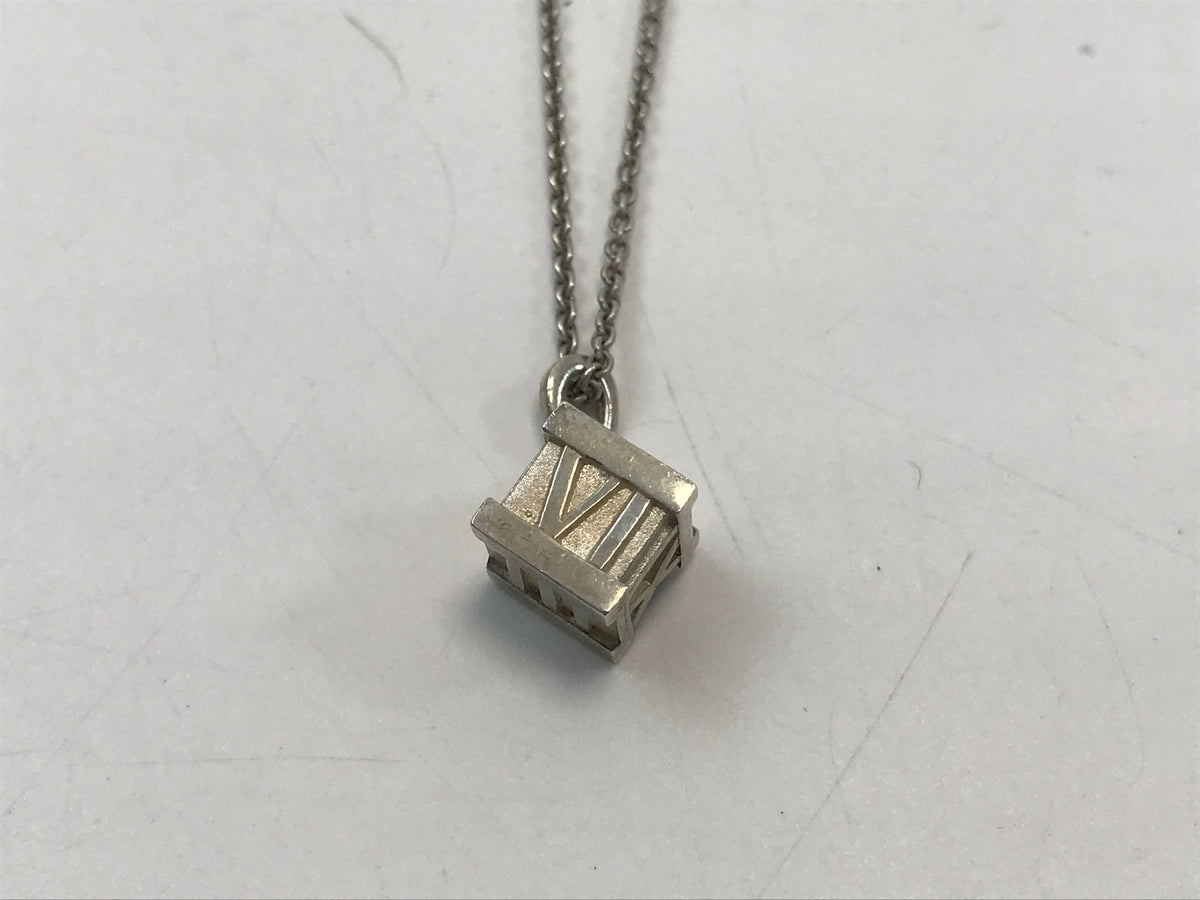 Tiffany&Co. ｱﾄﾗｽｷｭｰﾌﾞ ｼﾙﾊﾞｰﾈｯｸﾚｽ