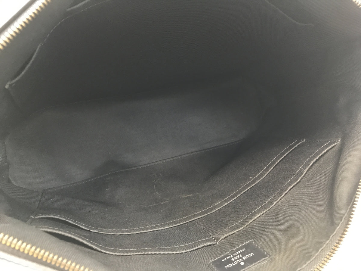 LV モノグラム エクリプス ブリーフケース エクスプローラー
