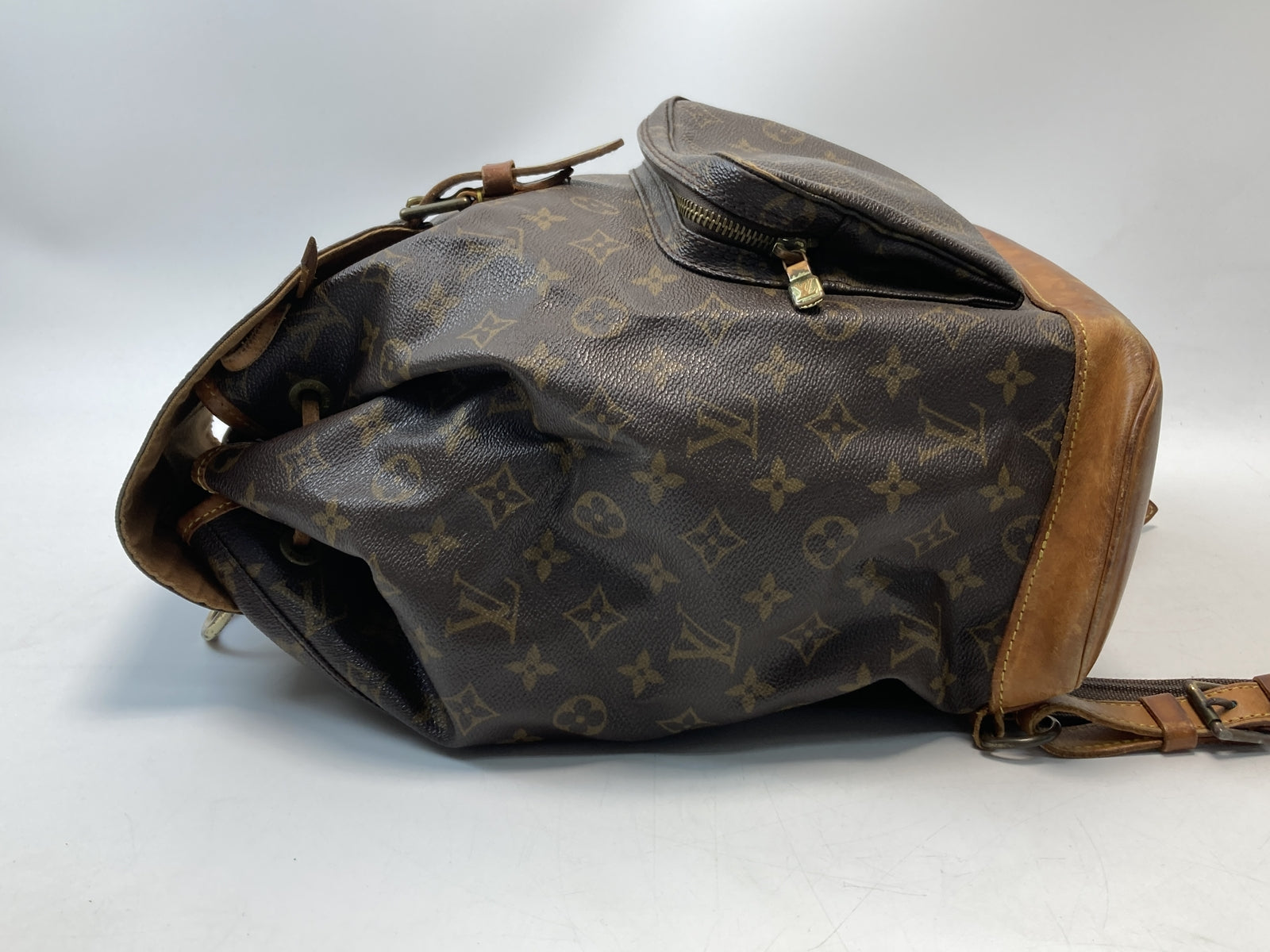 LV モノグラム モンスリ M51135 MI0945